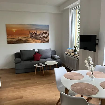 Am Verwaltungszentrum Naehe Mosel Apartment *